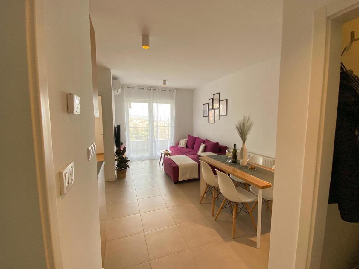 Portview Apartment Рийека Екстериор снимка
