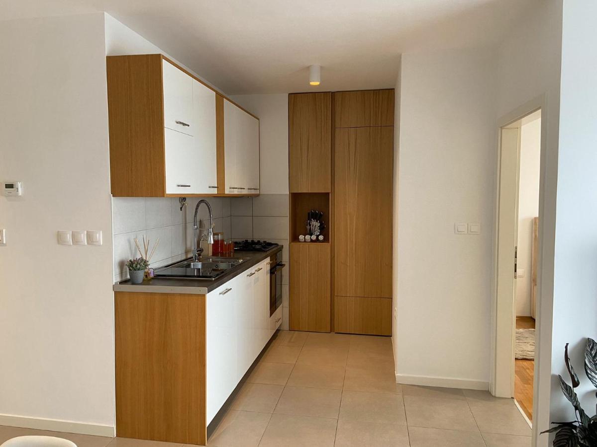Portview Apartment Рийека Екстериор снимка