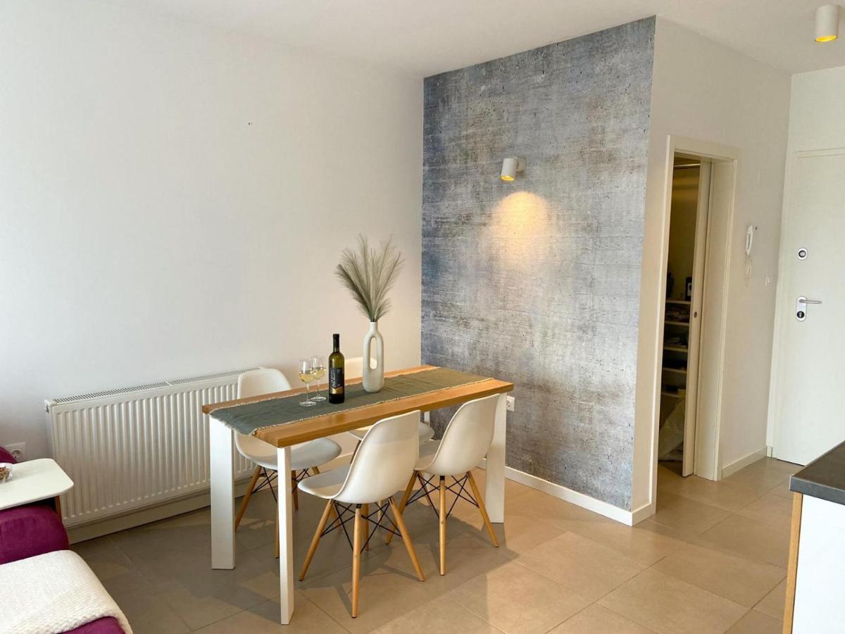 Portview Apartment Рийека Екстериор снимка
